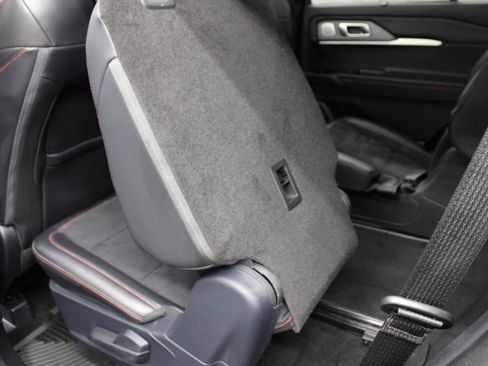 Used 2025 Ford Explorer ST AWD/4WD image 71