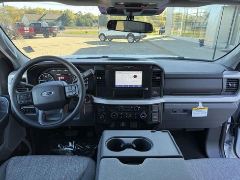 New 2026 Ford F250 XLT image 15