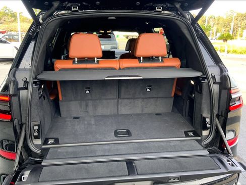 Certified 2024 BMW X7 M60i w/ Executive Package image 34