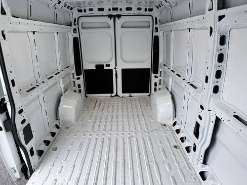 Used 2025 RAM ProMaster 3500 w/ Convenience Group FWD image 15