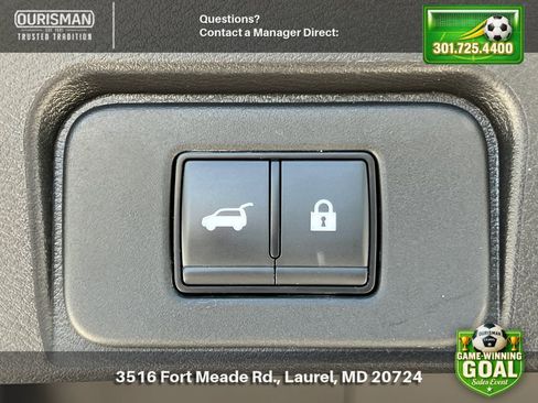 Used 2025 Nissan Rogue SV FWD image 21