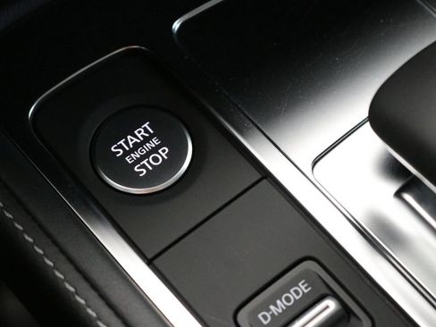 Certified 2023 INFINITI QX60 Sensory w/ Vision Package AWD/4WD image 16