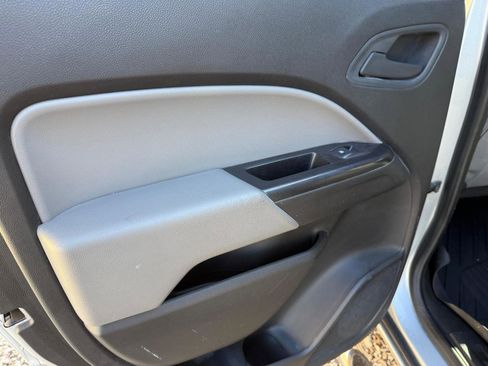 Used 2017 Chevrolet Colorado W/T w/ WT Convenience Package image 25