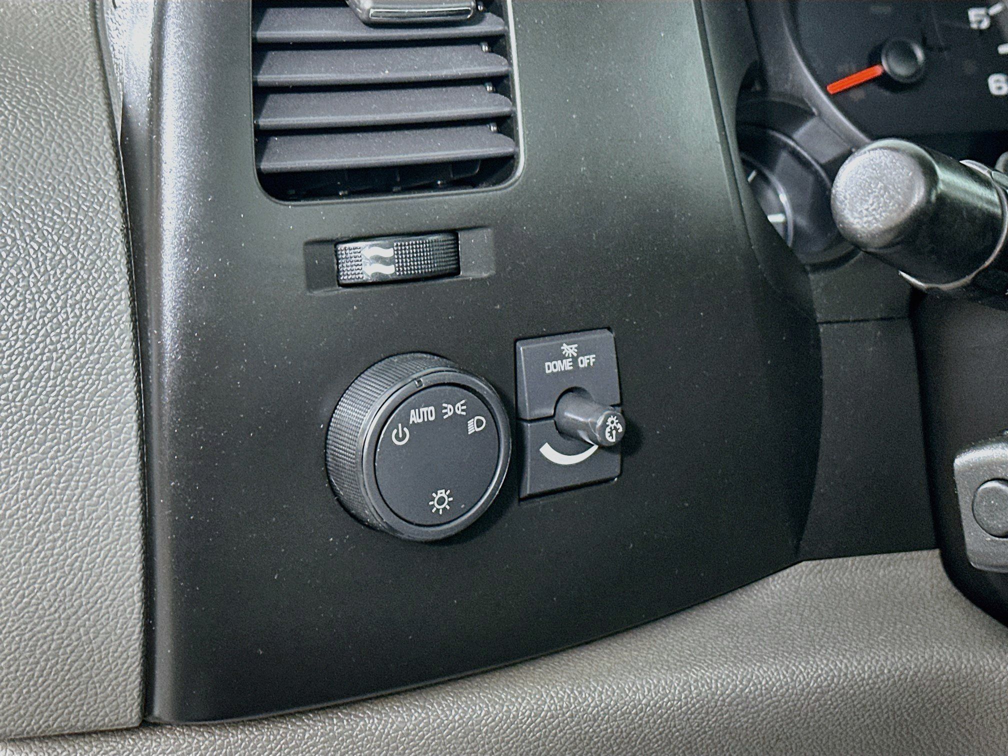Used 2009 Chevrolet Silverado 1500 W/T RWD image 10