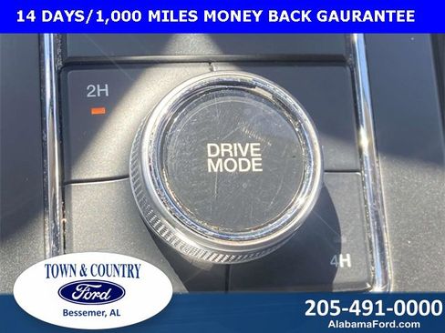 Certified 2024 Ford Expedition XLT image 24