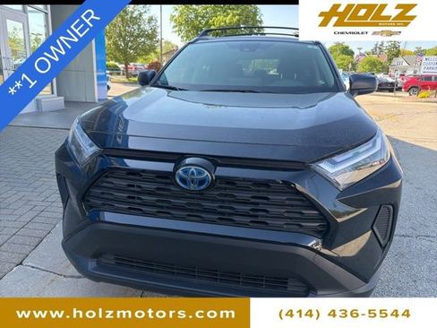 Used 2024 Toyota RAV4 LE AWD/4WD image 2