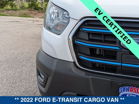 Used 2022 Ford E-Transit Medium Roof RWD image 10