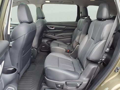 New 2026 Subaru Ascent Limited image 7