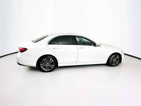 Used 2021 Mercedes-Benz E 350 Sedan image 10