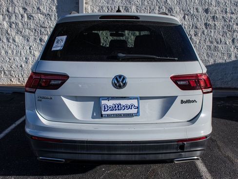Used 2019 Volkswagen Tiguan SE image 4