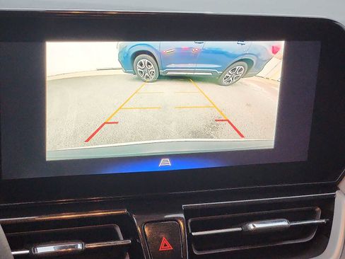 Used 2025 Chevrolet TrailBlazer LT image 17