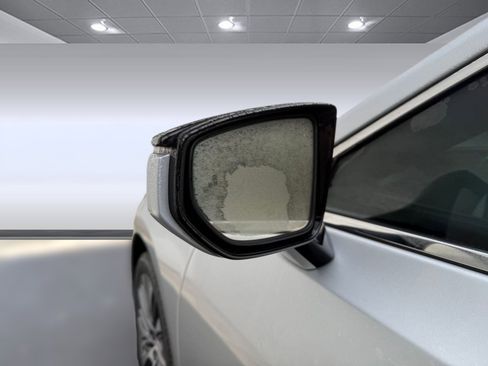 Used 2021 Lexus ES 300h ES 300h w/ Premium Package image 22