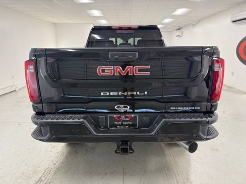 New 2025 GMC Sierra 2500 Denali w/ Denali Reserve Package image 8
