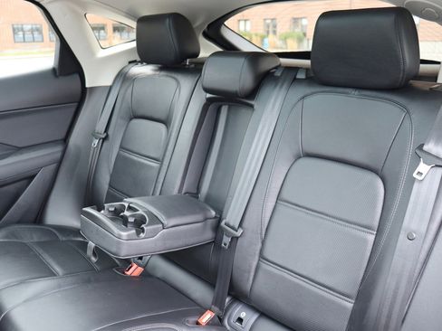 Used 2019 Jaguar E-PACE S image 15