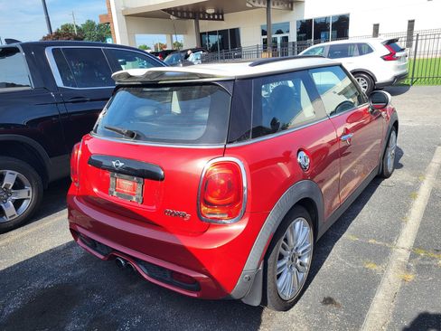 Used 2017 MINI Cooper S FWD image 4