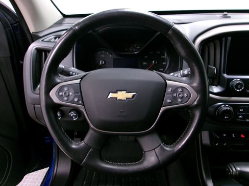 Used 2019 Chevrolet Colorado Z71 image 6