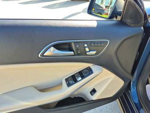 Used 2019 Mercedes-Benz GLA 250 image 19