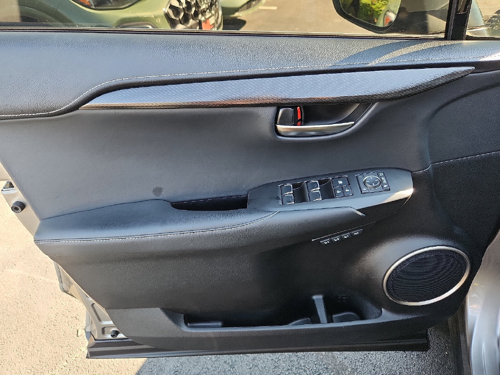 Used 2018 Lexus NX 300 FWD w/ Premium Package image 17