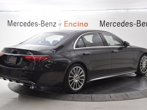 Certified 2023 Mercedes-Benz S 500 4MATIC image 6