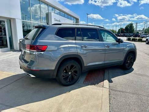 Used 2023 Volkswagen Atlas SE w/ Panoramic Sunroof Package AWD/4WD image 7