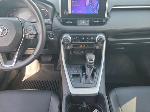 Used 2024 Toyota RAV4 XLE Premium FWD image 18