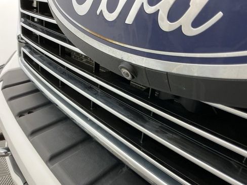 Used 2022 Ford F450 Limited image 11