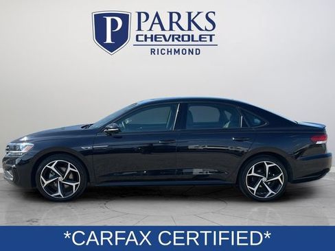 Used 2022 Volkswagen Passat 2.0T R-Line FWD image 4