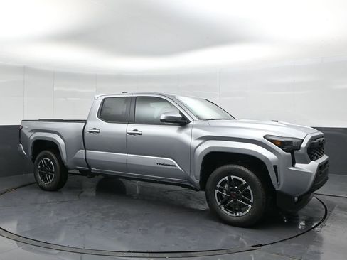 New 2026 Toyota Tacoma TRD Sport image 4