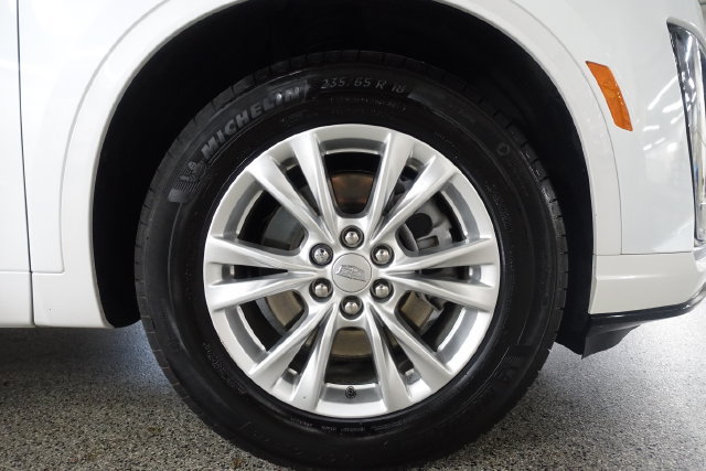 Used 2024 Cadillac XT6 Luxury w/ LPO, Floor Liner Package AWD/4WD image 30
