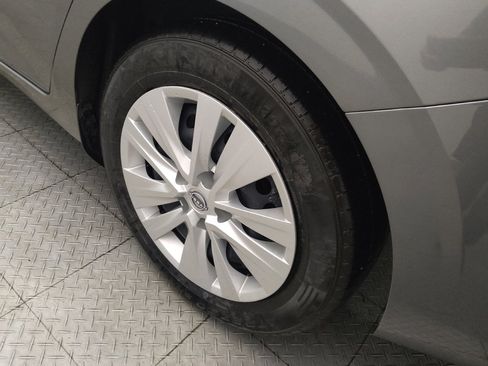 Used 2024 Nissan Sentra S FWD image 31