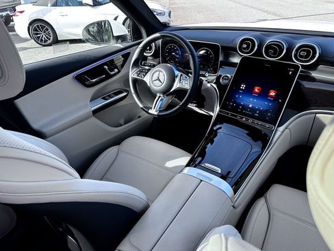 Certified 2025 Mercedes-Benz GLC 300 4MATIC image 34