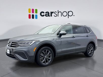 Used 2022 Volkswagen Tiguan SE