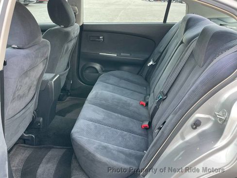 Used 2005 Nissan Altima 2.5 S w/ (S02) Side Airbags Pkg FWD image 10