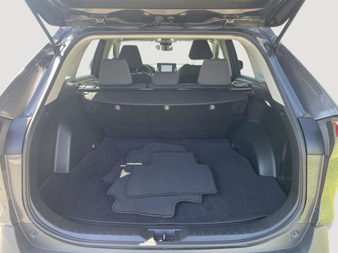 Used 2022 Toyota RAV4 XLE image 25