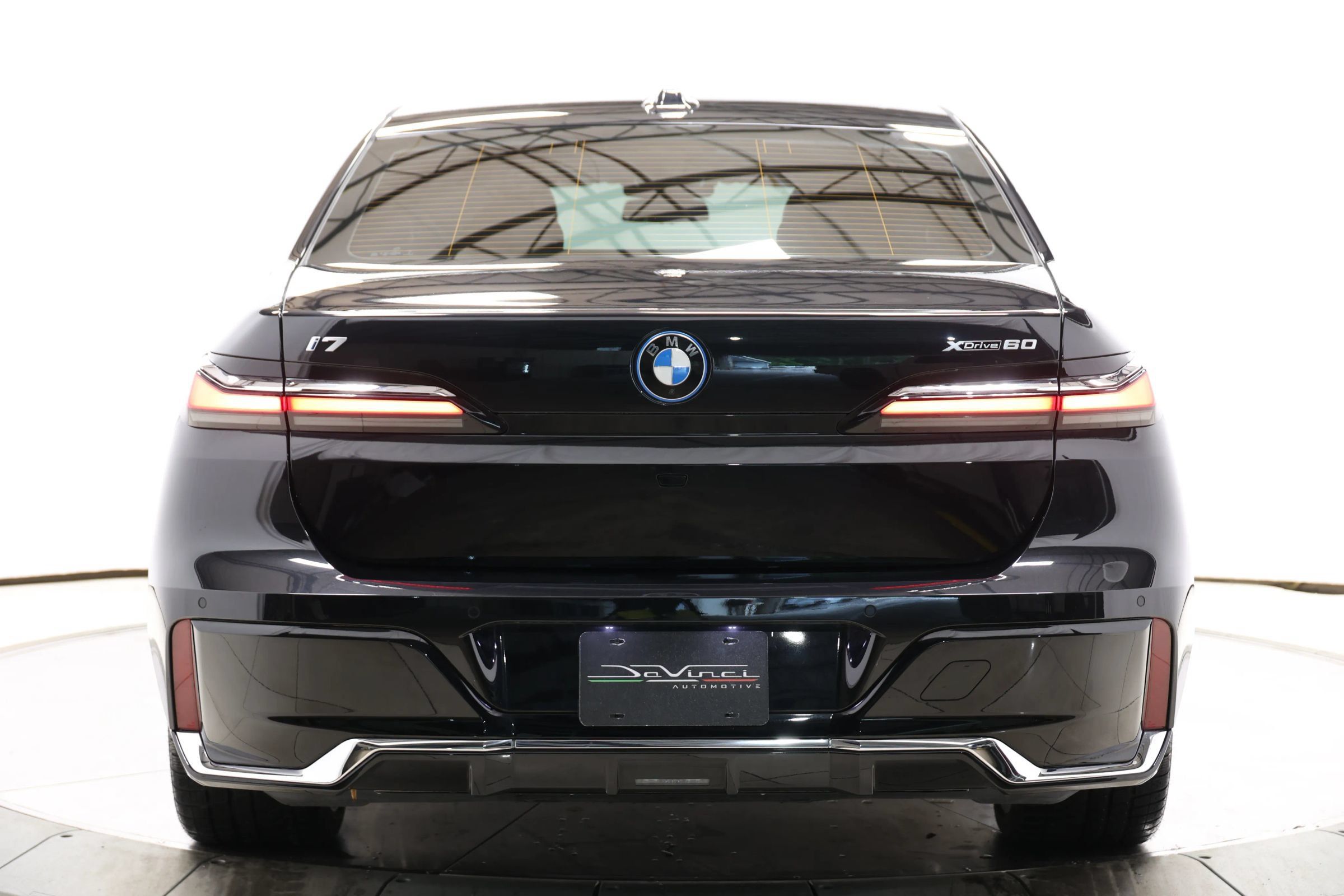 Used 2023 BMW i7 xDrive60 w/ Executive Package 2 AWD/4WD image 68