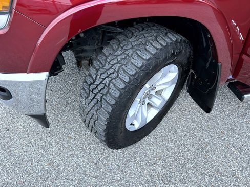 Used 2020 RAM 1500 Laramie AWD/4WD image 24