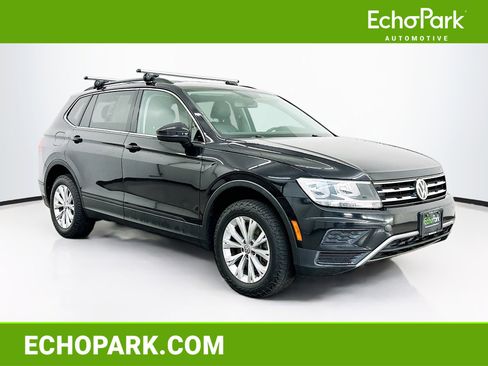 Used 2019 Volkswagen Tiguan SE image 1