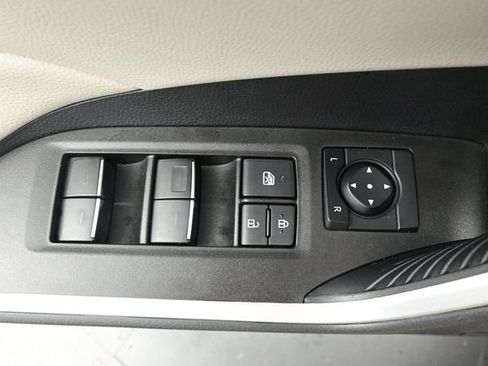 Used 2025 Toyota RAV4 XLE w/ Convenience Package FWD image 9