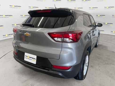 Used 2025 Chevrolet TrailBlazer LS FWD image 5