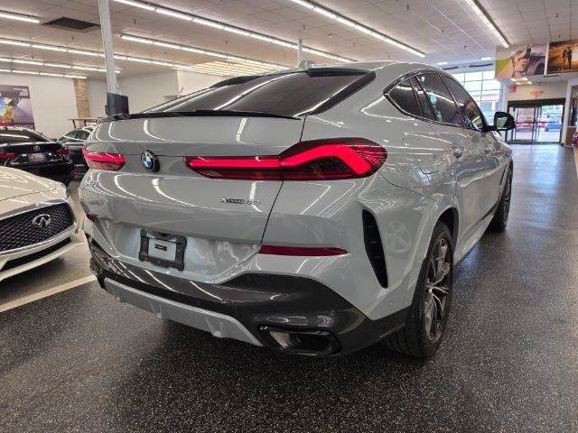 Used 2024 BMW X6 xDrive40i w/ Premium Package AWD/4WD image 5