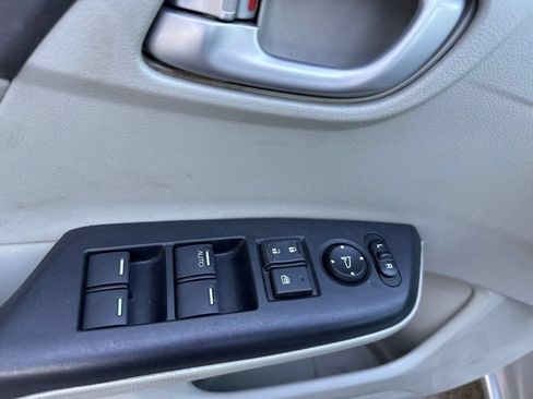 Used 2012 Honda Civic EX image 19