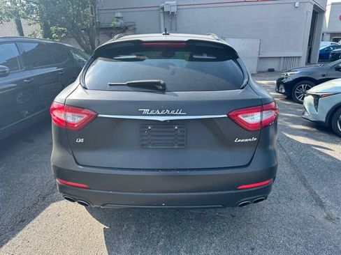 Used 2018 Maserati Levante GranSport AWD/4WD image 5