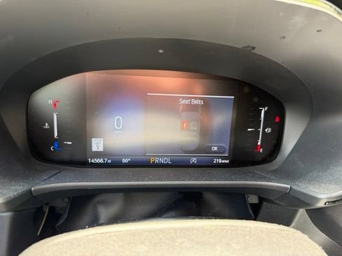 Used 2025 Ford Escape ST-Line w/ Tech Pack #1 AWD/4WD image 14