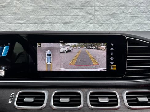 Used 2022 Mercedes-Benz GLE 53 AMG GLE 53 AMG image 32