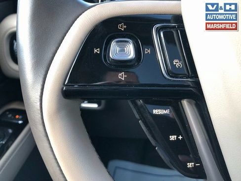 Used 2023 Lincoln Aviator Reserve w/ Elements Package Plus AWD/4WD image 4