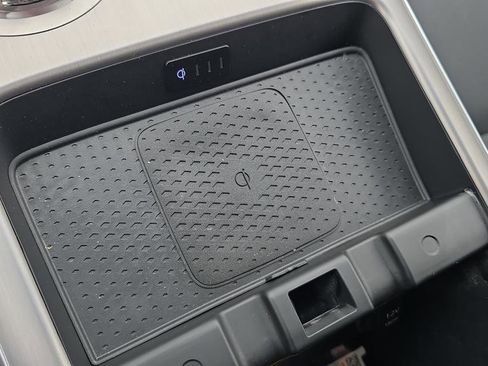 New 2026 Genesis GV70 2.5T Advanced image 18