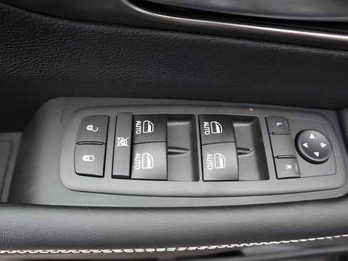 New 2026 Chrysler Voyager LX FWD image 14