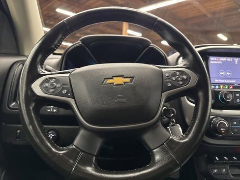 Used 2020 Chevrolet Colorado ZR2 image 18