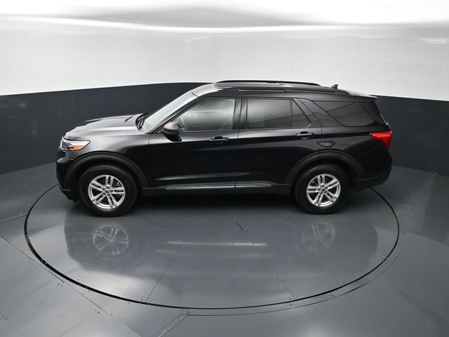 Used 2020 Ford Explorer XLT w/ Comfort Package AWD/4WD image 25