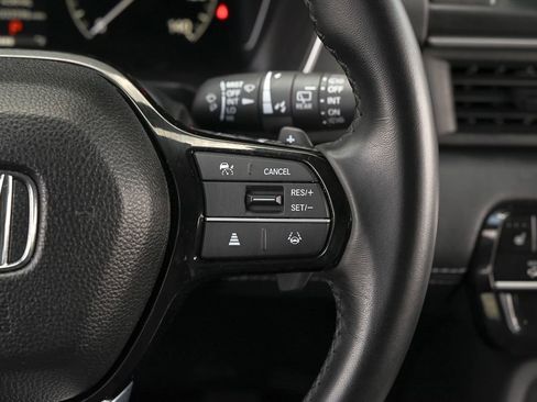 Used 2025 Honda Pilot EX-L image 22